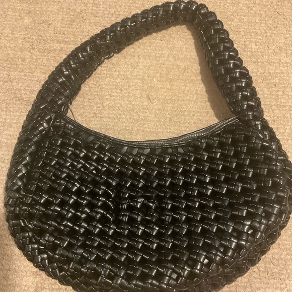 Sincerely Jules Woven Black Shoulder Bag - Picture 2 of 5